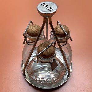 O & Co. 3 bottle dispenser with tray